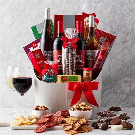 Happiest Holiday Wine Gift Basket | Hickory Farms