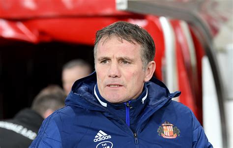 Phil Parkinson discusses the growing bond between his Sunderland side ...