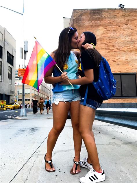 Lesbian Lip Lock Page 33 Literotica Discussion Board