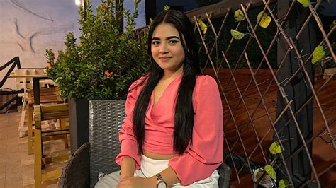 Universitaria Porn Videos XHamster