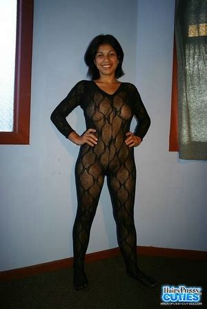 Alluring Hottie Displays Her Smoking Hot Body In Black L Xxx Dessert