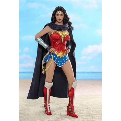 Hot Toys DC Comics Justice League Wonder Woman Comic Concept Version Action Figure Merchandise