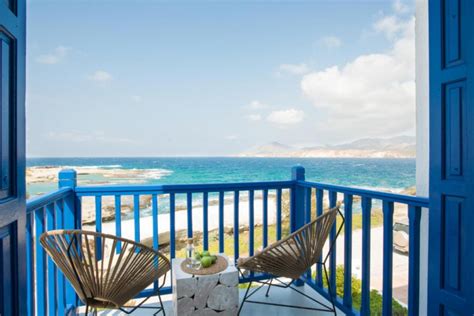 The 12 Best Family Hotels in Milos | Where to stay in Milos 2023