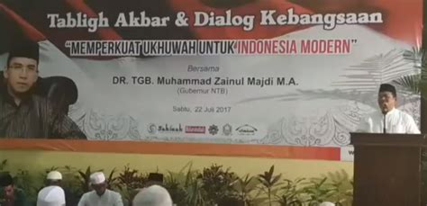 Dialog Kebangsaan Di Hidayatullah Surabaya Tgb Zainul Majdi Didoakan