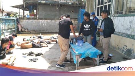 Polisi Gerebek Kampung Narkoba Beromzet Rp 1 8 M Di Samarinda 8 Ditangkap