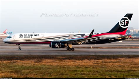 B Sf Airlines Boeing Pcf Wl Photo By Zhaisa Id