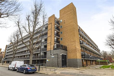 1 Bed Flat For Sale In Layard Square London Se16 Zoopla