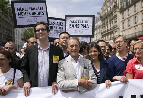 La Gay Pride fête le mariage homo