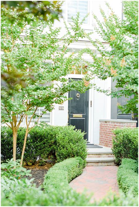 Dupont Circle | A PHOTOGRAPHY WALK FOR CREATIVES IN WASHINGTON, DC