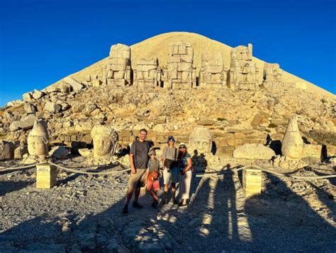 Tips For Visiting Mount Nemrut: The Mountaintop Wonder Where Gods Watch Over The World ...