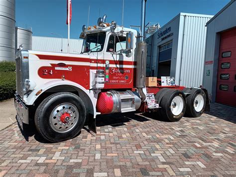 1985 Peterbilt 359 Chopperdokter