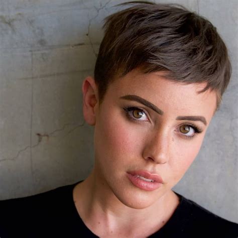 Pixie Hair On Instagram Raycheldweiner Super Short Hair Very