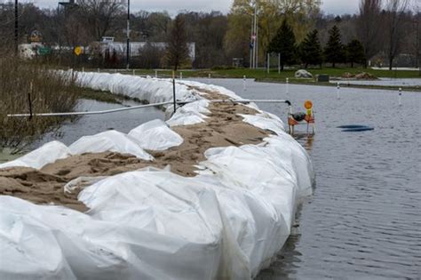 Heavy Rains Cause Flooding In Lakeshore Communities