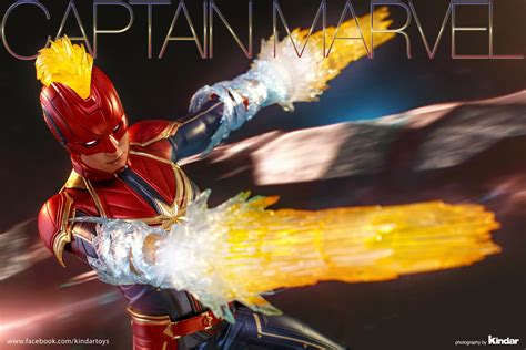 Hot Toys Captain Marvel Th Scale Deluxe Version MMS Art City Collectibles