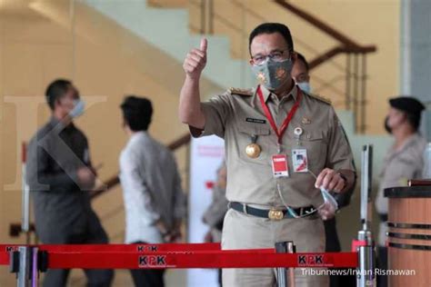 Anies Baswedan Revisi Dan Naikkan Ump Dki 2022 Sebesar 5 1 Jadi Rp 4