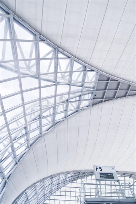 Modern Airport Architecture