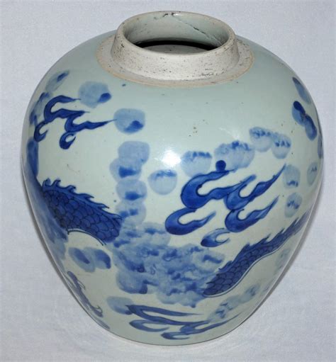 Transitional Chinese Blue And White Dragon Jar Bada