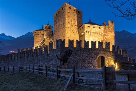 Il Castello Di Fenis Una Meraviglia Da Scoprire In Valle D Aosta