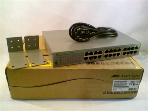 AT-FS724L-10 Selector Switch by ALLIED TELESIS