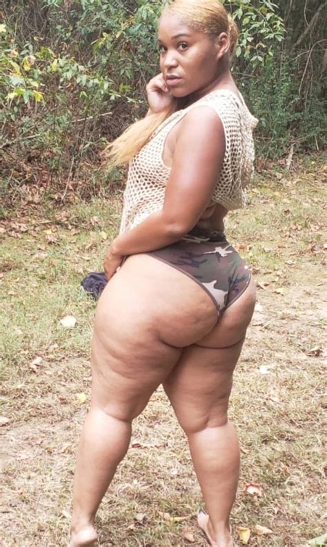 Thick Ass Liteskin Shesfreaky