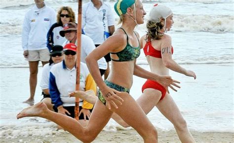 Hot Sexy Maddison Elliott Bikini Pics