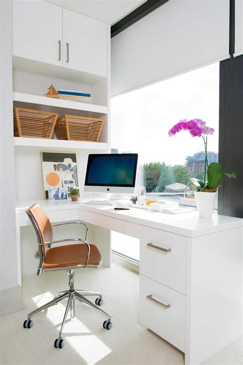 Contemporary White Home Office Desk - img-Baback