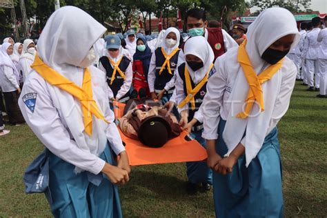 Upacara Peringatan Hari Santri Nasional Di Jombang Antara Foto