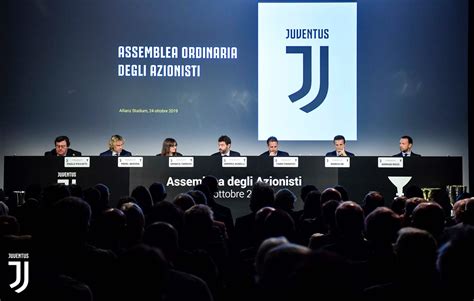 Juventus Ok Aumento Di Capitale Da Milioni Fca Sostiene I Conti