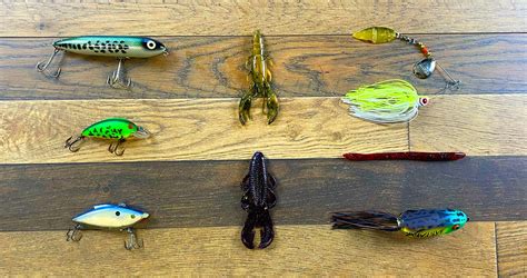 Choosing The Best Summer Bass Lures For Hot Weather Fishing