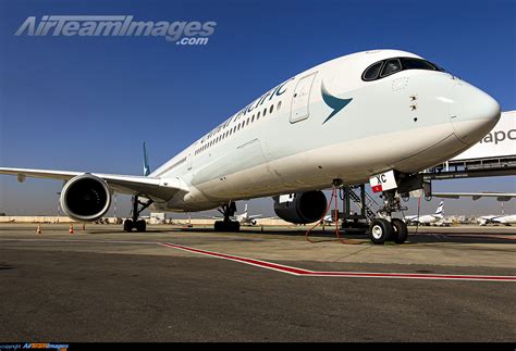 Airbus A Cathay Pacific Airways B Lxc Airteamimages