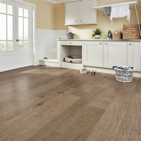 Korlok Canadian Urban Oak RKP8116 Rigid Core Click Luxury Vinyl