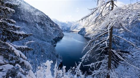 Königssee Lake in wintertime - backiee