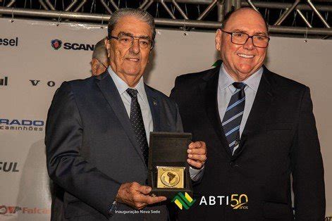 Presidente Francisco Pelucio é homenageado na ABTI em Uruguaiana NTC