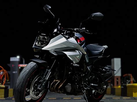 Купить б у Suzuki GSX S 1000S Katana инжектор 6 передач во Владивостоке