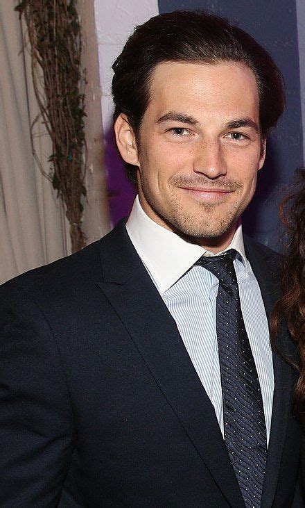 Ufficiale Giacomo Gianniotti Ha Sostituito Luca Marinelli Nei Sequel