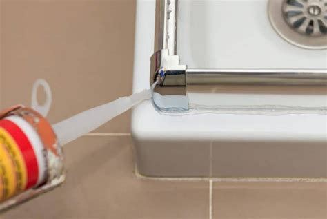 How To Remove Silicone Caulk From Fiberglass Shower Stall