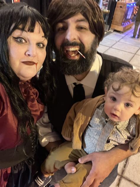 Family Halloween Costume- Nadja, Laszlo, and Baby Colin Robinson! : r ...