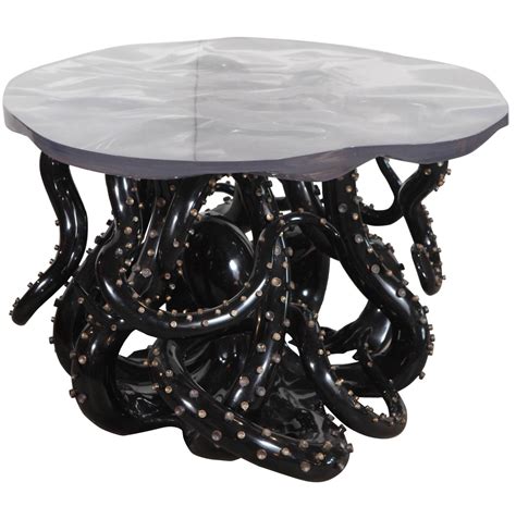 Octopus Coffee Table With Detailed Sculpture