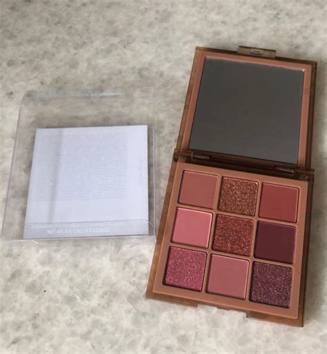 Huda Beauty Nude 9 Eyeshadow palette 美容化妝品 健康及美容 皮膚護理 化妝品