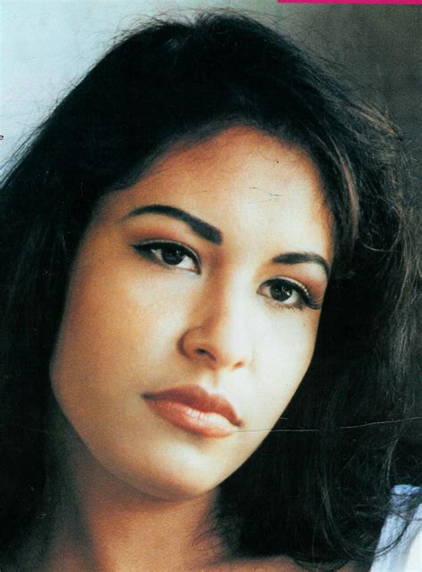 Queen Selena ♥ Selena Quintanilla Pérez Photo 37009318 Fanpop