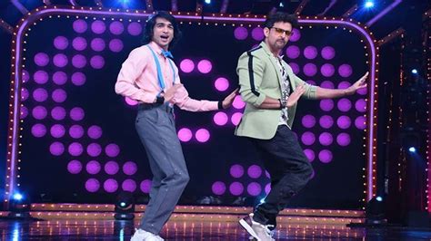 Nach Baliye 9: Shantanu Maheshwari Has An EPIC Fan Moment With Hrithik Roshan As He Grooves With ...