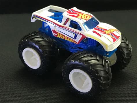 HOT WHEELS RACING 1 Monster Truck Collectable Scale 1 64 6 99