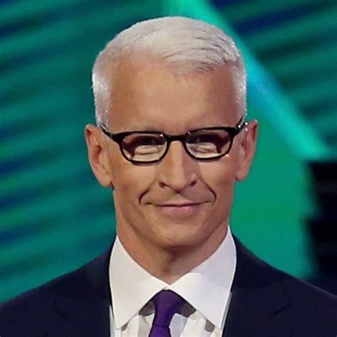 Anderson Cooper's Glasses at the Democratic Debate | POPSUGAR News