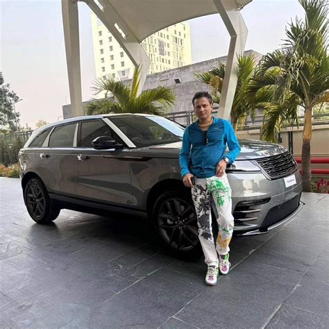 Zubeen Garg new Car: Worth 1Crore Range Rover - Assam Story