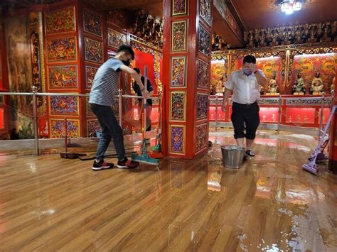 彰化鹿港天后宮廟埕變池塘 老街暴雨一度水淹到大腿 生活 自由時報電子報