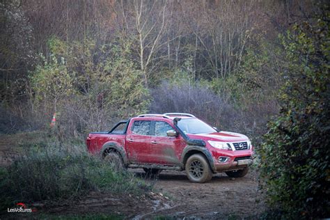 Nissan Navara Off Roader At Pick Up De L Extr Me Les Voitures