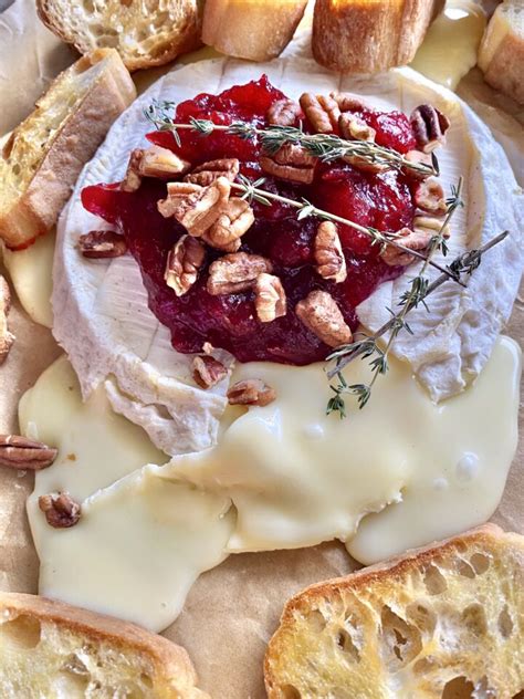 Baked Brie With Cranberry Sauce Hungry Happens