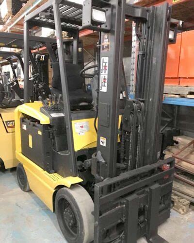 Chariot L Vateur Lectrique Hyster E Xm Lbs Usag Forklift Plus