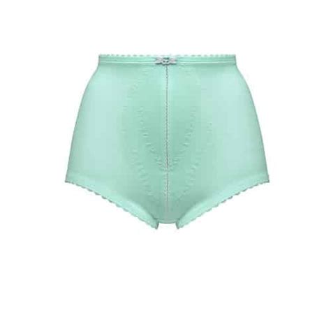 Quoi De Neuf Au Rayon Lingerie Mode Lesboomeuses