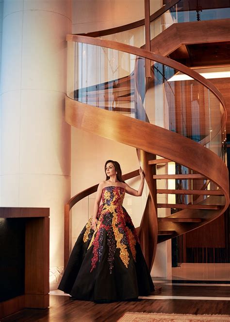 29 stunning pictures and videos that take you inside Antilia, Mukesh ...